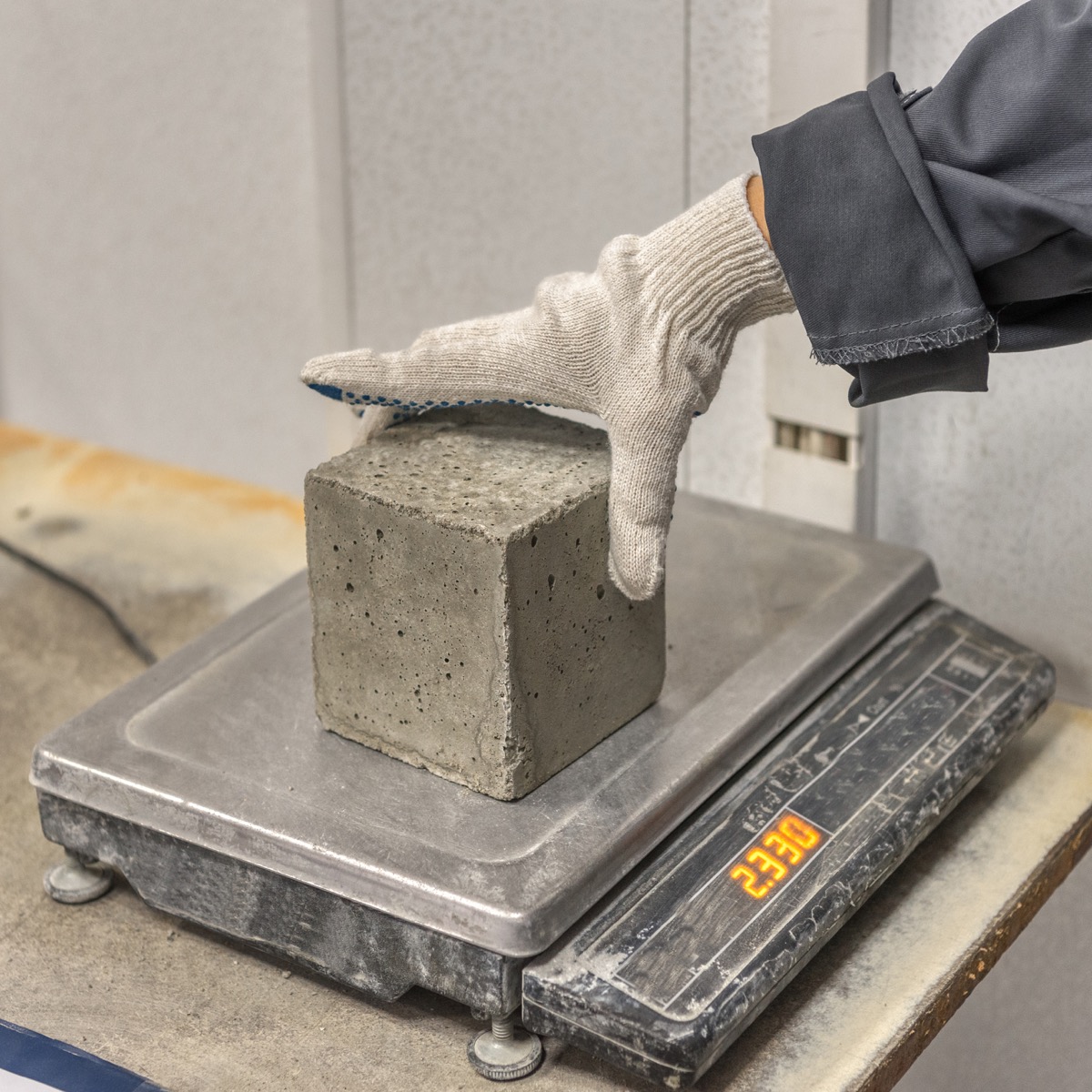 Qube Plastic Concrete Test Moulds