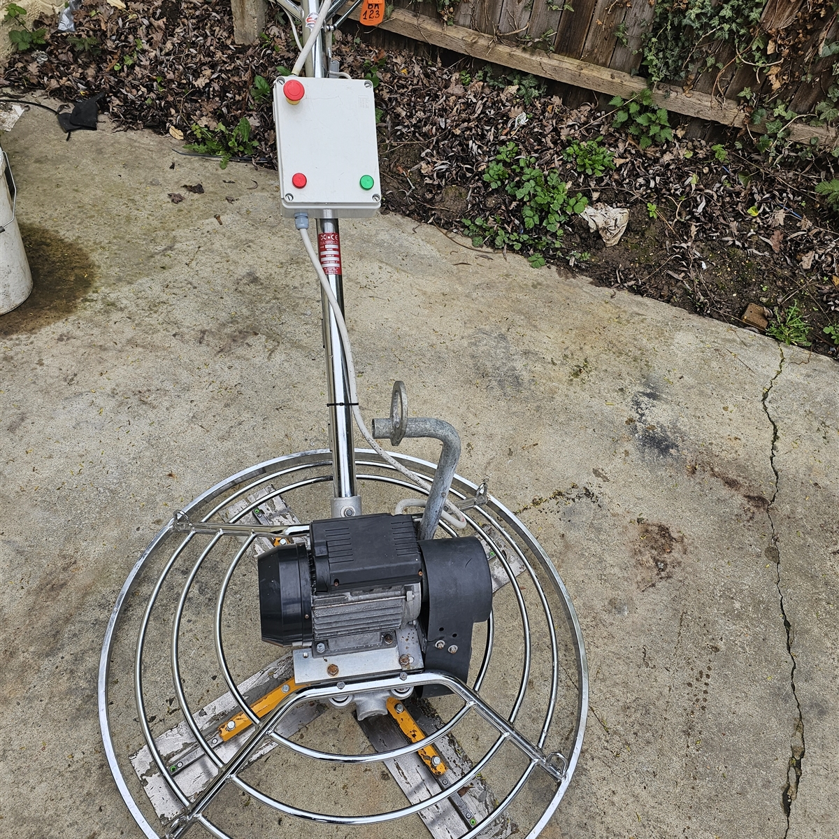 Used Barikell 36&quot; Electric Pedestrian Trowel BK123