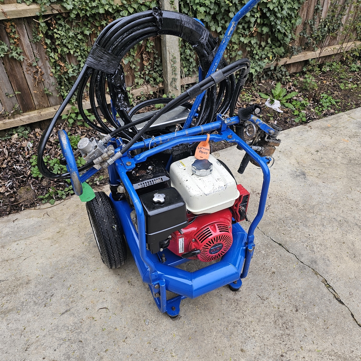 Used  Bunyan Striker Petrol HY3908