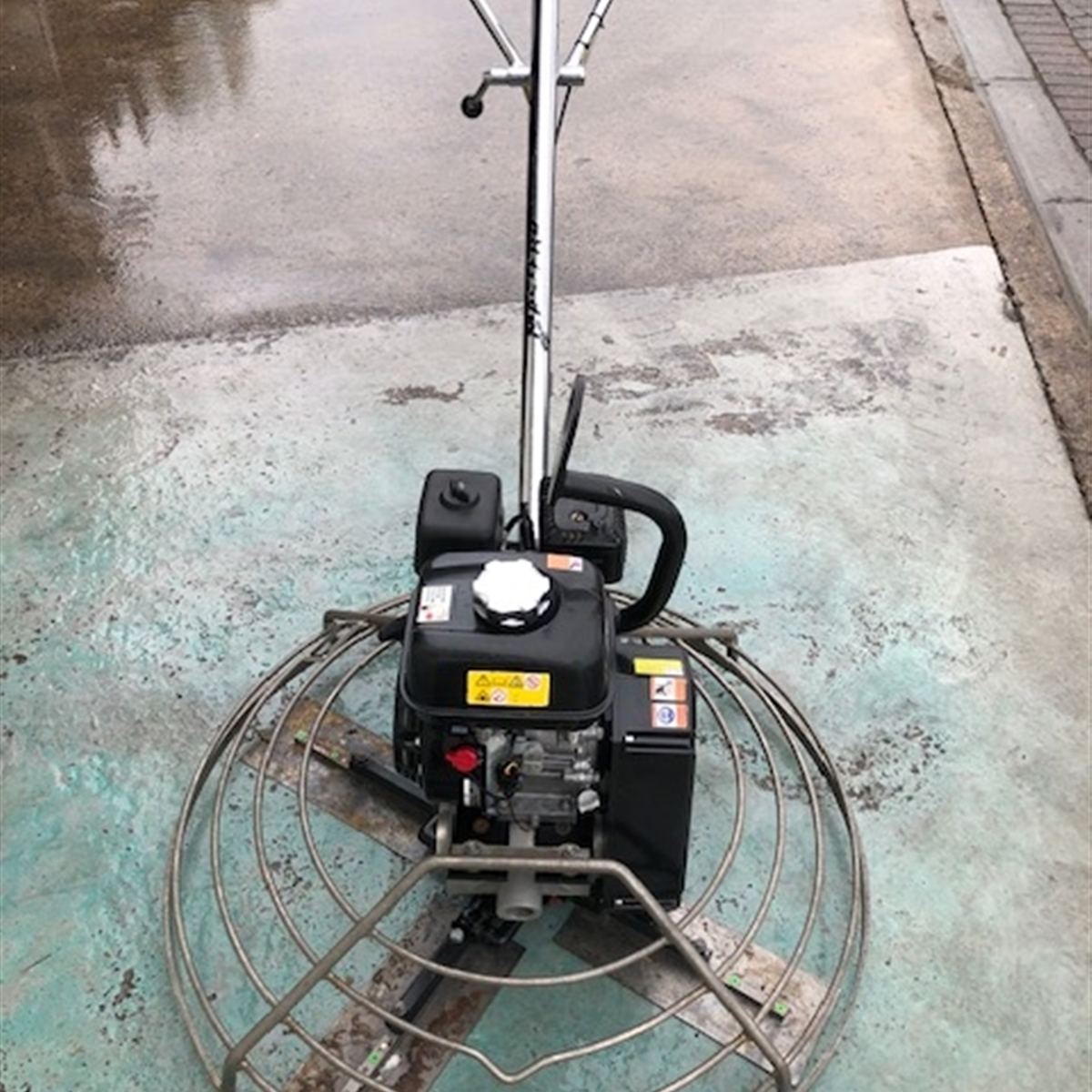 Used Masterpac 36&quot; Petrol Pedestrian Trowel MP161
