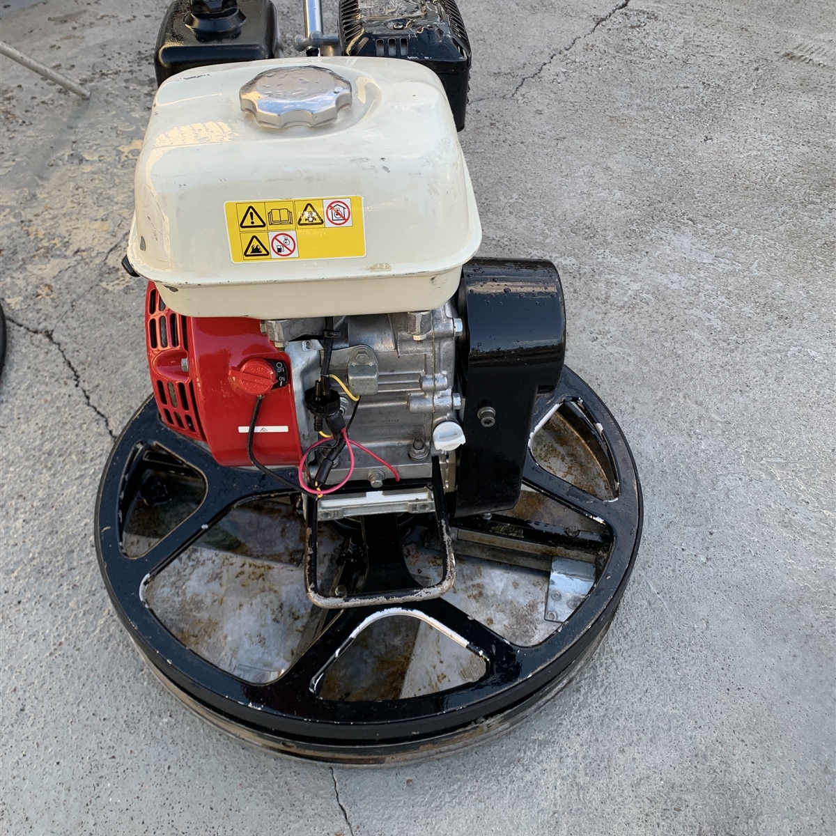 Used Speedcrete 24&quot; Petrol Pedestrian Trowel SC81