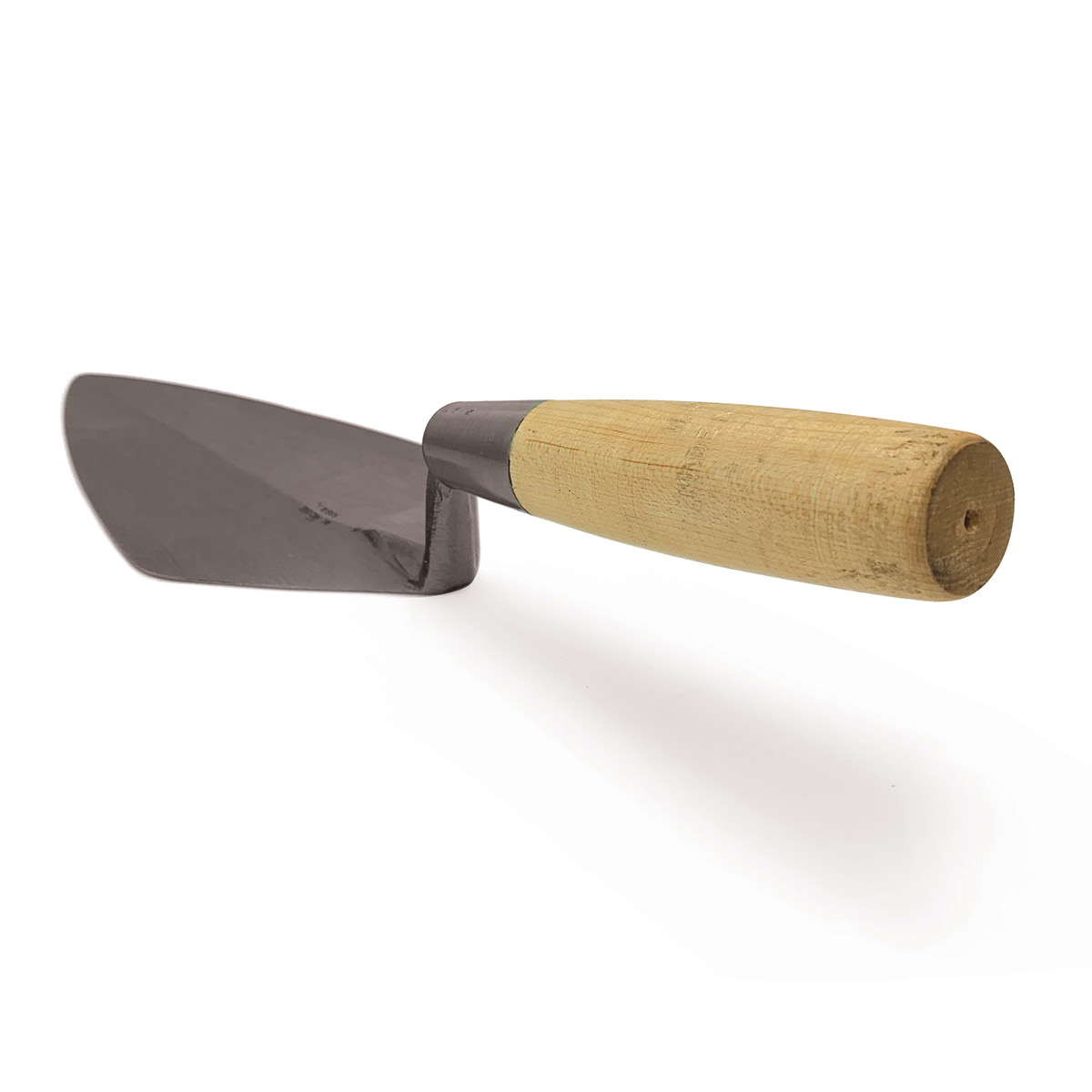 Speedcrete supply w.rose trowels in the United Kingdom. This Narrow London pattern trowel has the traditional wooden handle. Masonry tools for professionals.