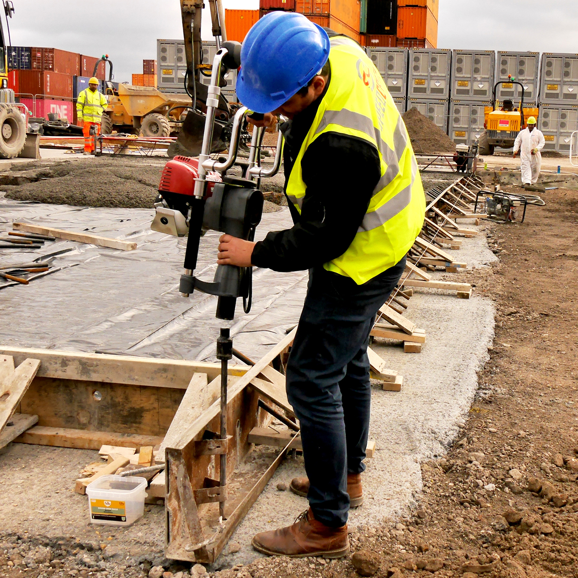 Hit the ground running with this stake planting pin pusher which will speed up your concrete form work set-up. Setting up your form work has never been easier, safer or faster. Available from Speedcrete, United Kingdom.