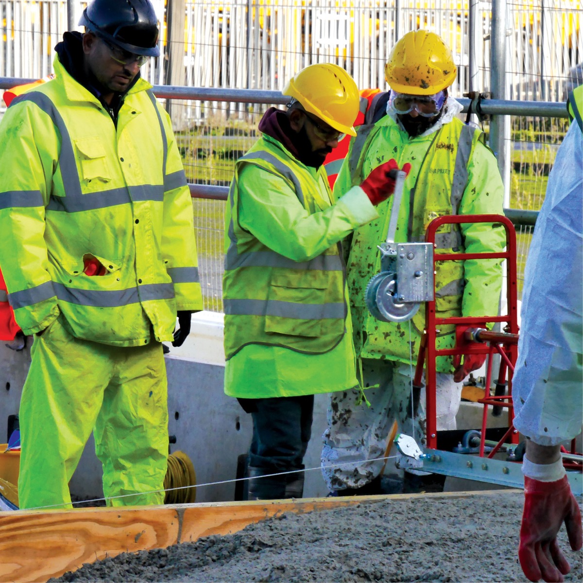 The Razorback Truss Screed from Allen Engineering is available for concrete levelling from Speedcrete, United Kingdom.